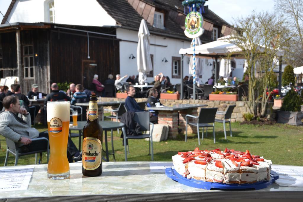 Hotel Tonenburg à Höxter Extérieur photo